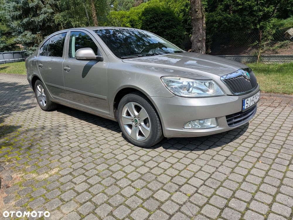 Skoda Octavia 2.0 TDI Elegance DSG - 13