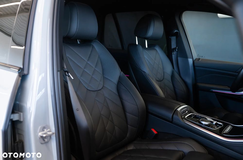 BMW X5 xDrive30d mHEV - 19