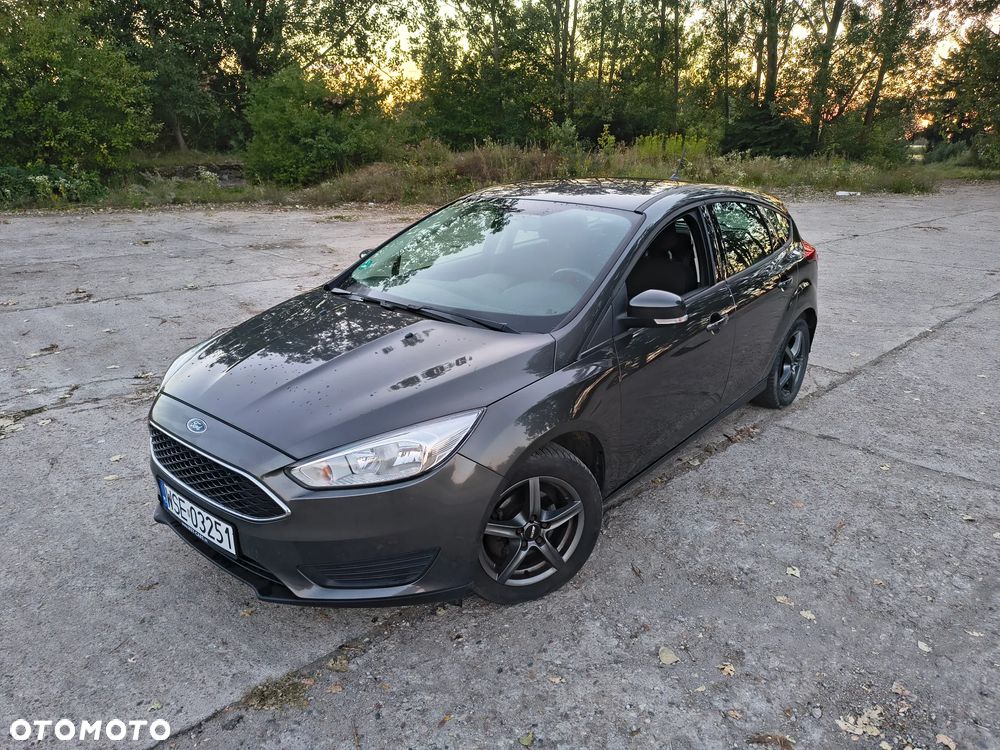 Ford Focus 1.6 Trend - 19
