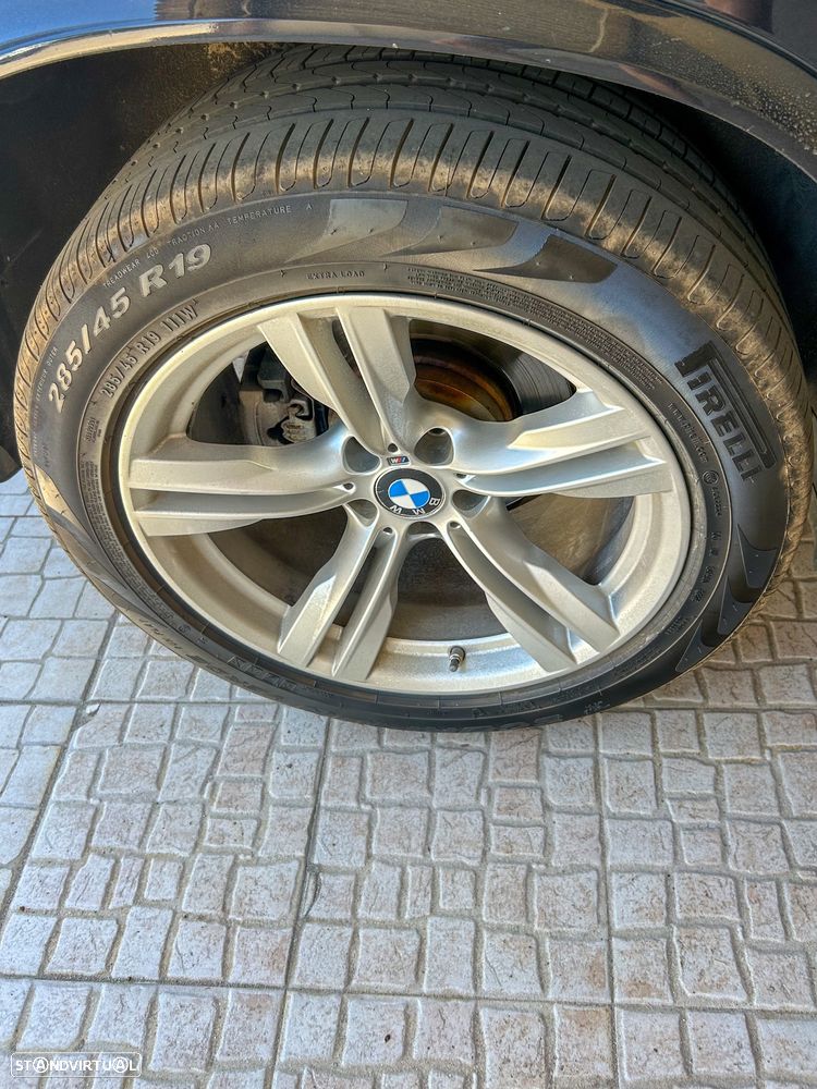 BMW X5 40e xDrive Pack M - 10