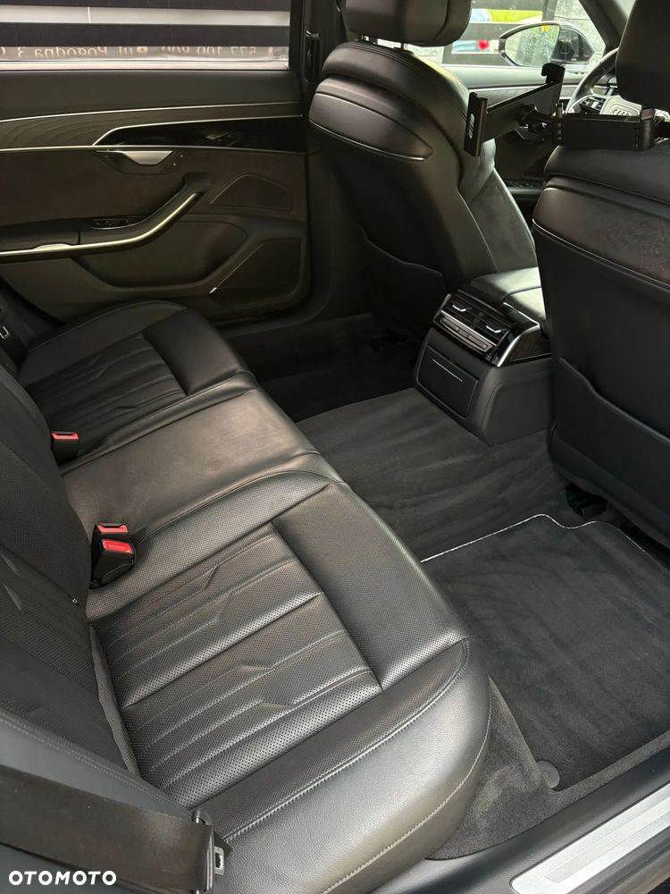 Audi A8 L 55 TFSI quattro tiptronic - 12
