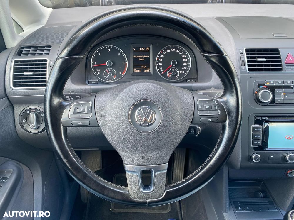 Volkswagen Touran - 7