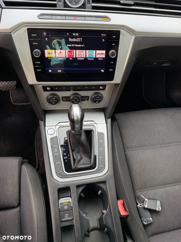 Volkswagen Passat Variant - 26