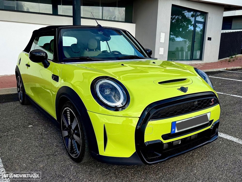 MINI Cabrio Cooper S Classic Auto Desportiva - 2