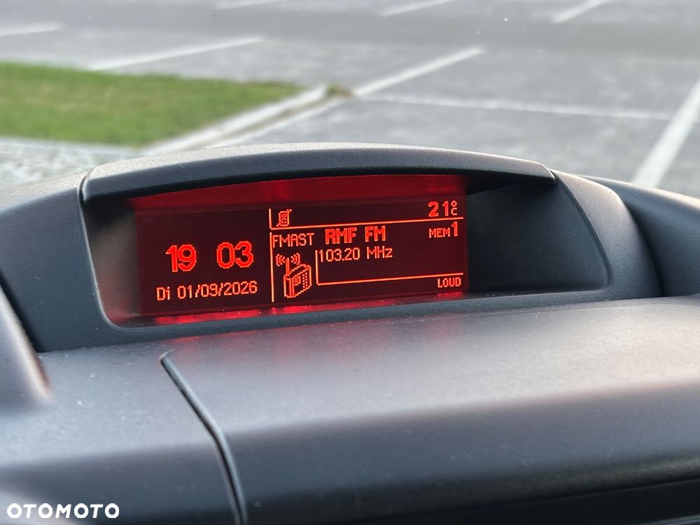Peugeot Partner - 23