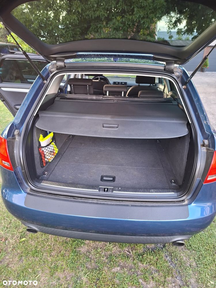 Audi A4 Avant 2.0 T FSI - 21