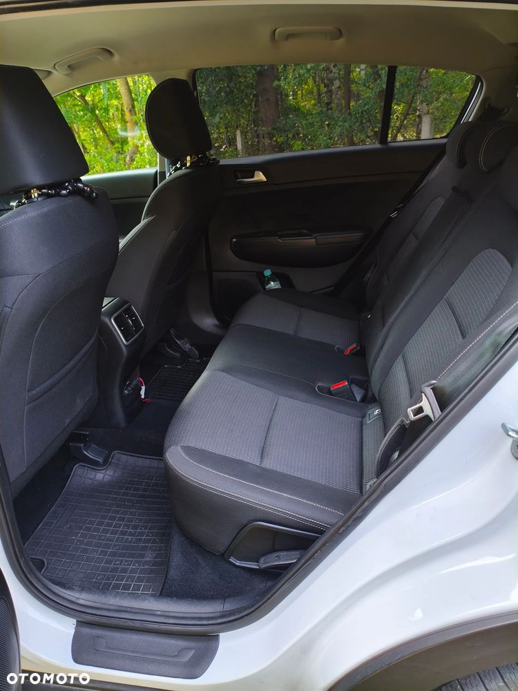 Kia Sportage - 10