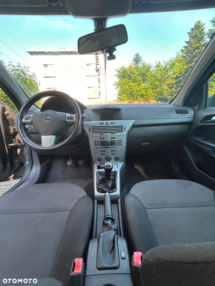 Opel Astra 1.4 - 10