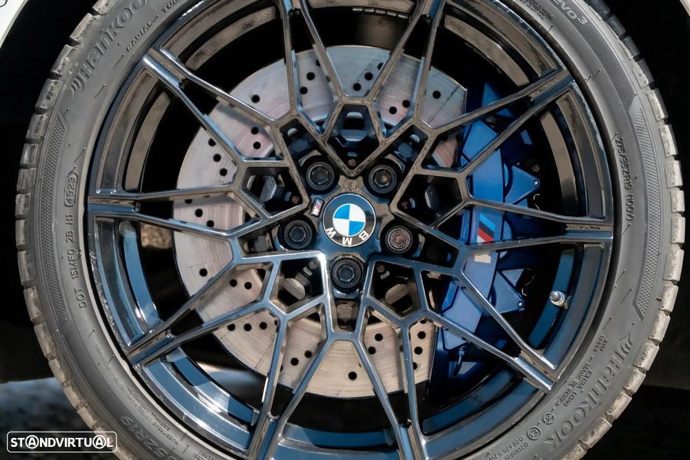 BMW M3 Competition - 4