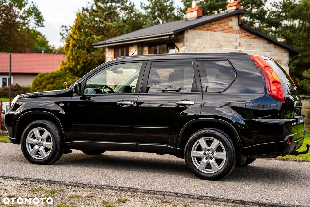 Nissan X-Trail 2.0 dCi 4x4 DPF Platinum - 4