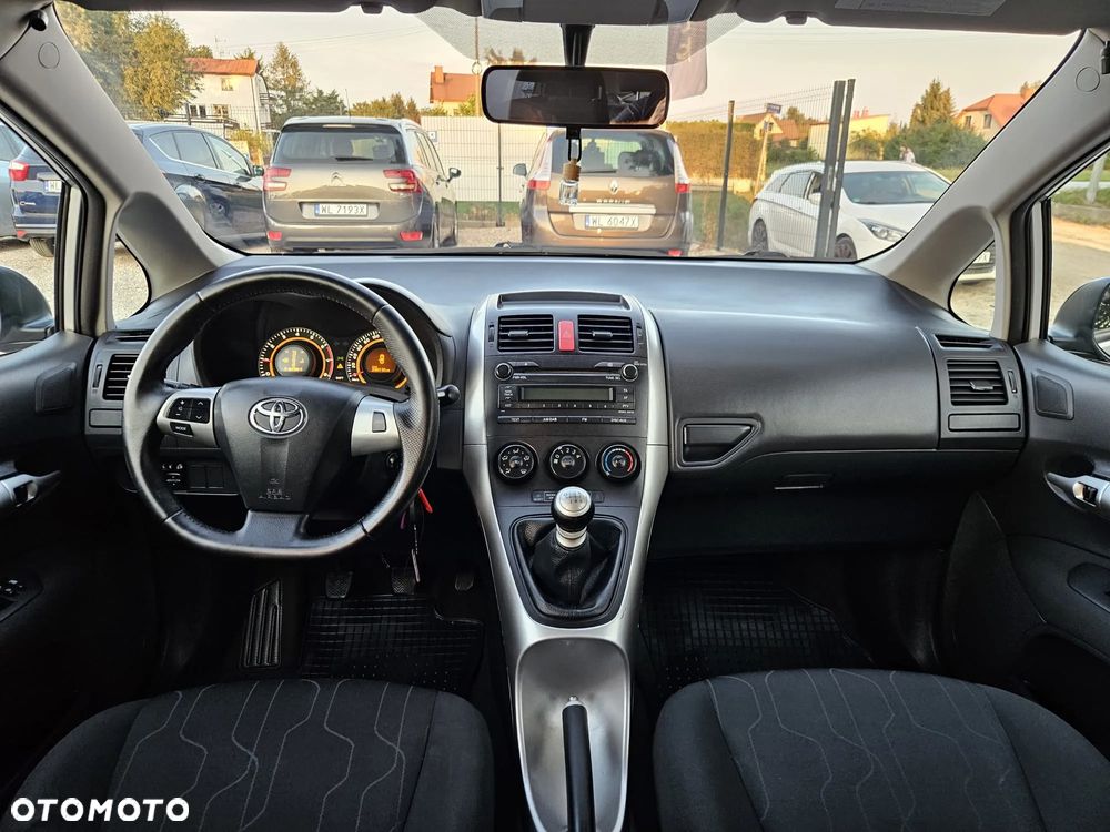Toyota Auris 1.33 VVT-i Life - 20