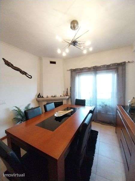 Vendo apartamento T2 - Grande imagem: 4/12