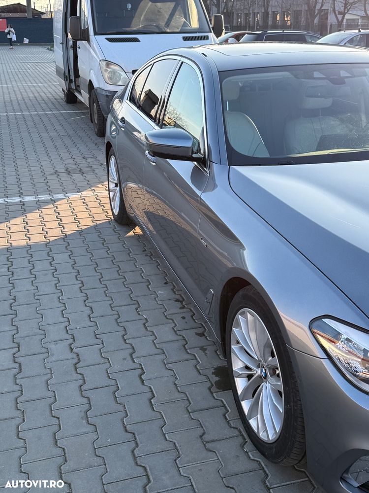 BMW Seria 5 520d AT - 2