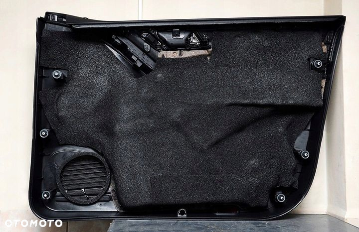 MATA wygłuszająca PIANKA memory 5mm z klejem 1m2 wyciszająca plastiki w samochodzie - 5
