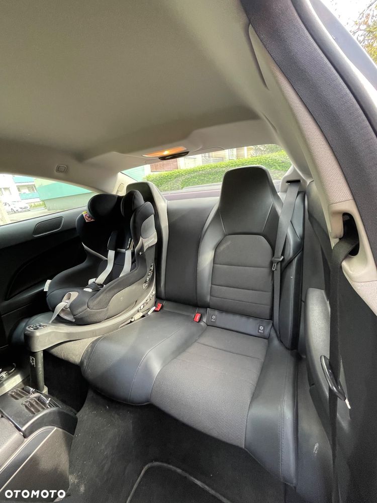 Mercedes-Benz Klasa C 180 BlueEFFICIENCY - 14