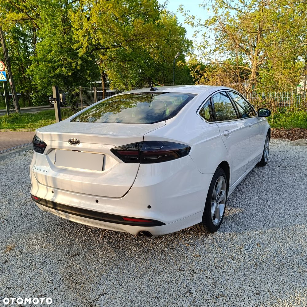Ford Fusion - 6