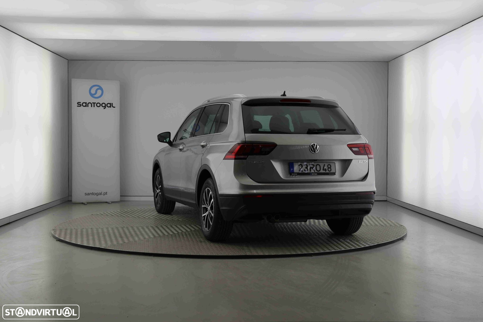 VW Tiguan 2.0 TDI Confortline - 4