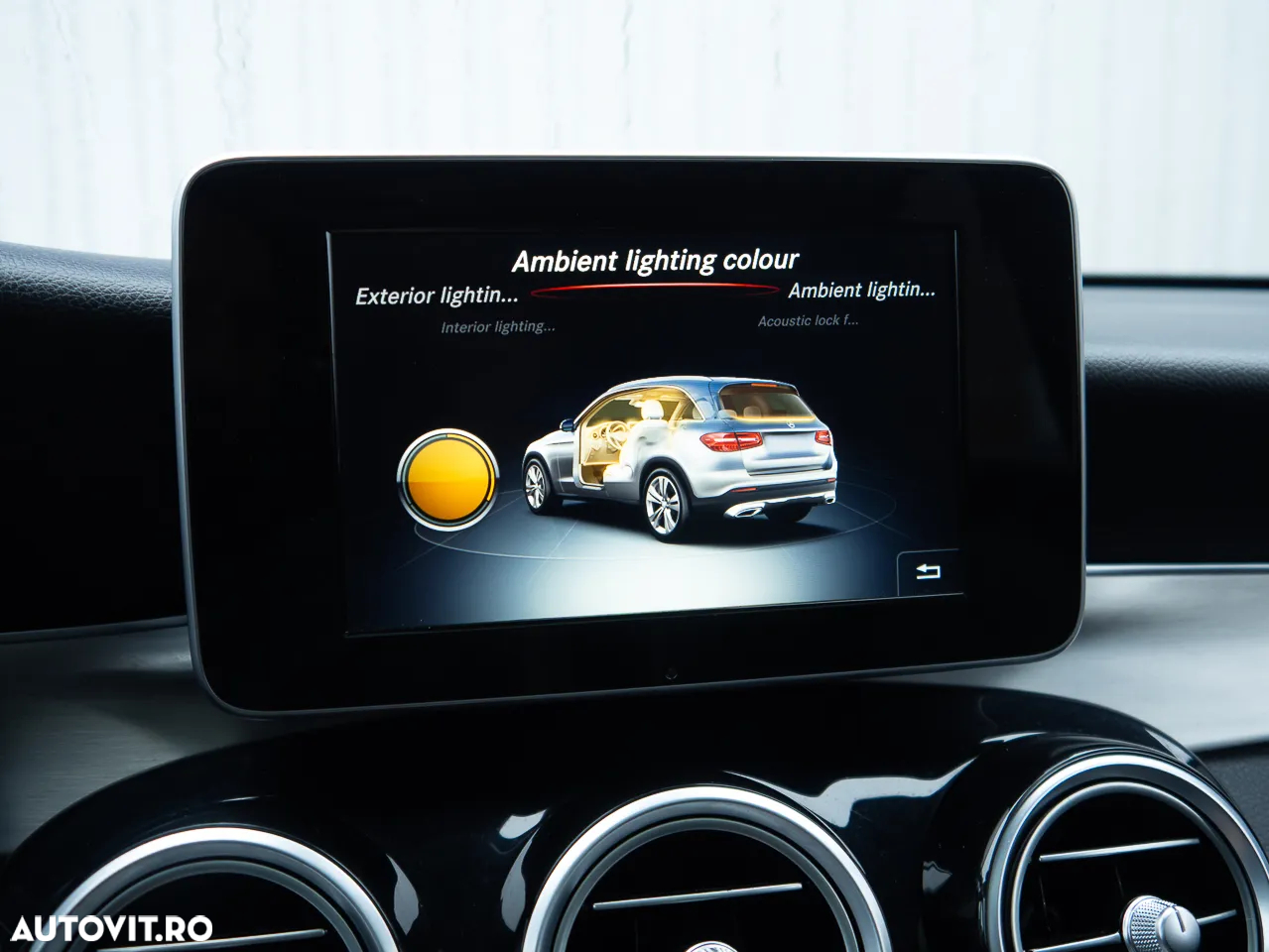 Mercedes-Benz GLC 220 d 4MATIC - 33