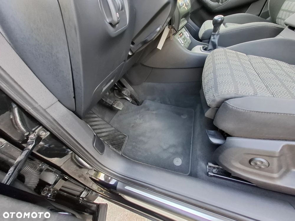 Audi Q3 2.0 TDI Quattro Edycja Specjalna - 37