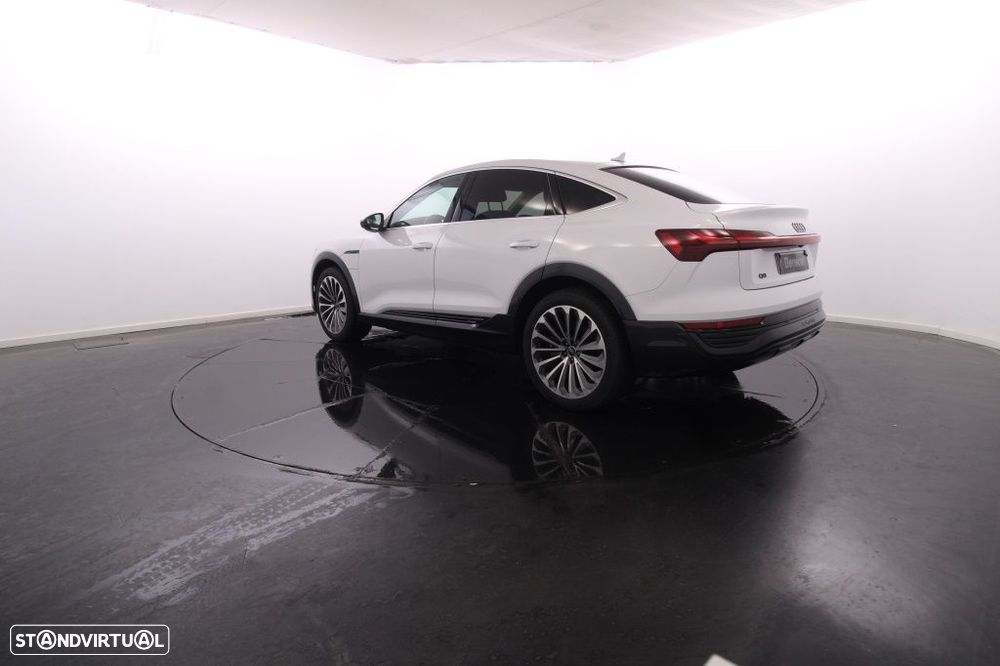 Audi Q8 e-Tron Sportback 55 quattro Advanced - 5