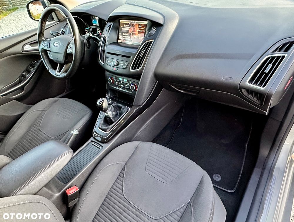 Ford Focus 1.0 EcoBoost ST-Line ASS - 5