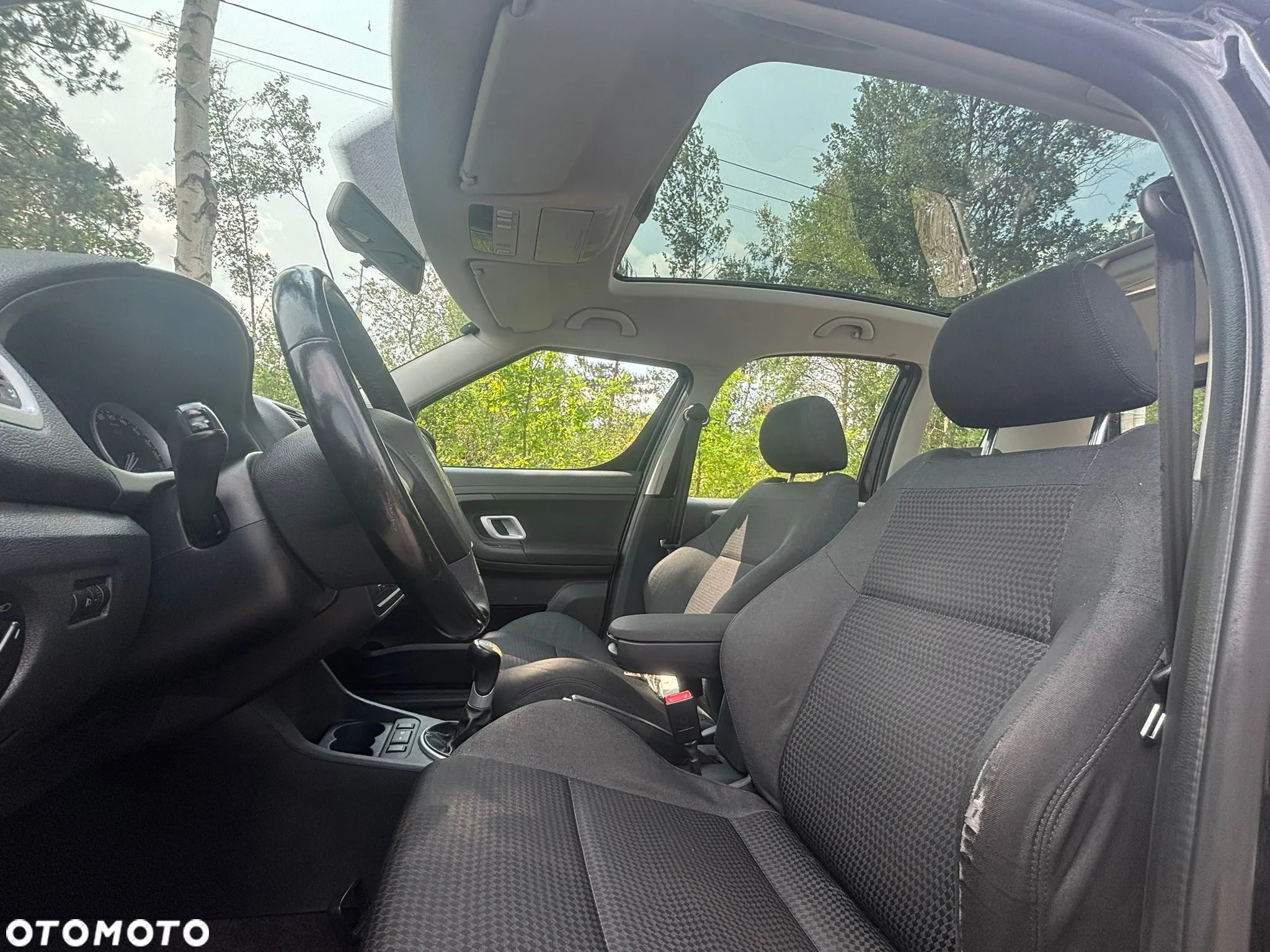 Skoda Roomster 1.4 TDI Comfort PLUS EDITION - 7