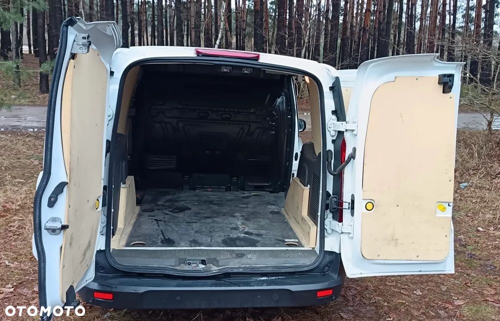 Ford transit connect - 3