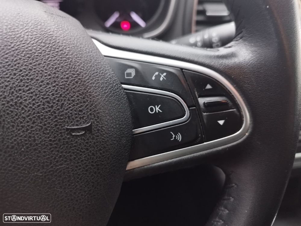 Renault Mégane 1.5 Blue dCi Limited - 18