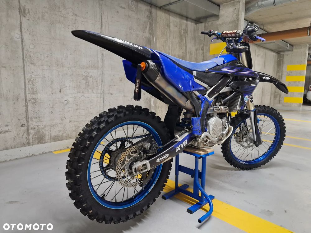 Yamaha YZ - 7