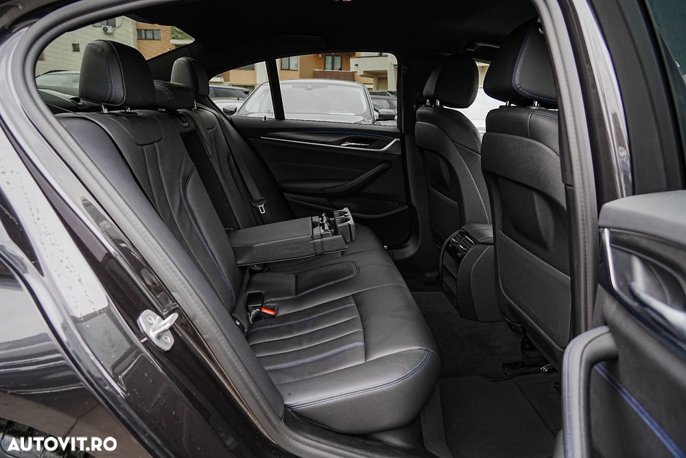 BMW Seria 5 530e Aut. M Sport Edition - 16
