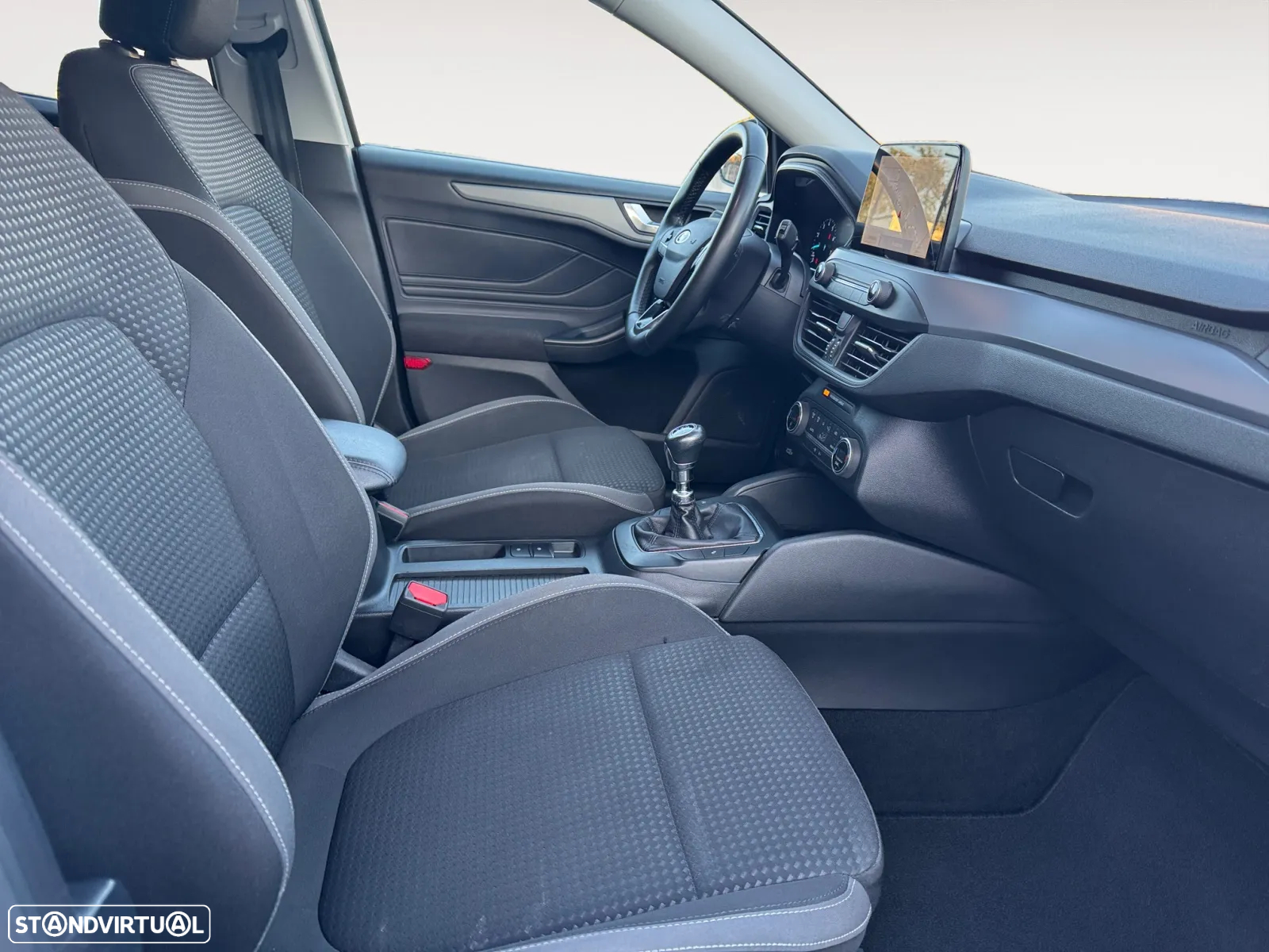 Ford Focus 1.0 EcoBoost Connected - 14