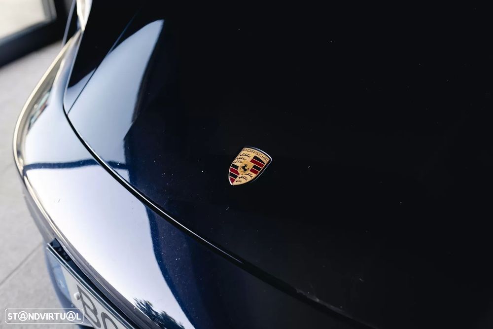 Porsche Taycan Standard - 35