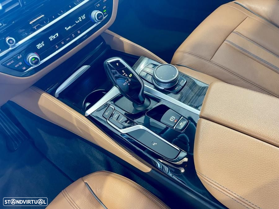 BMW 520 d Line Luxury Auto - 20