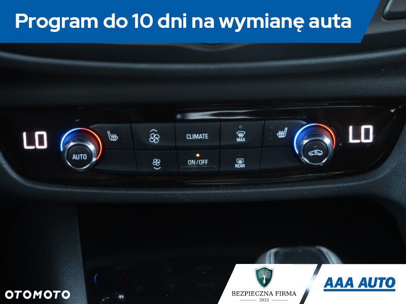 Opel Insignia - 19