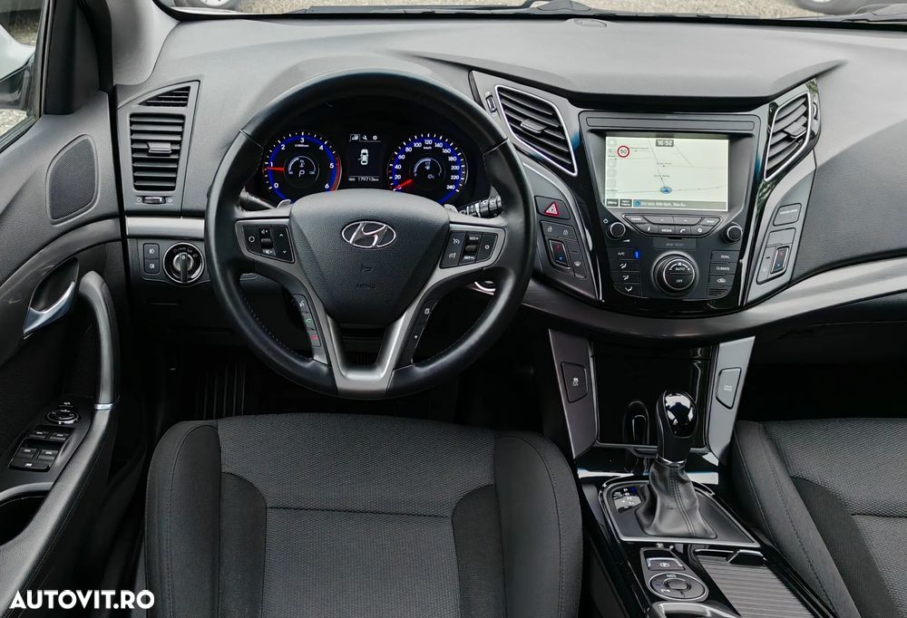 Hyundai i40 Kombi 1.7 CRDi DCT Style - 37