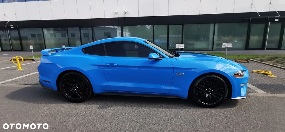Ford Mustang - 6