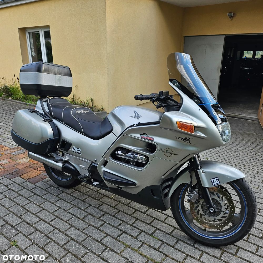 Honda ST - 2