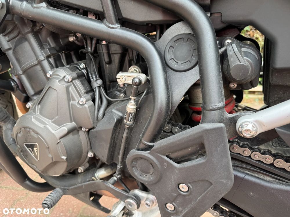 Triumph Tiger - 2