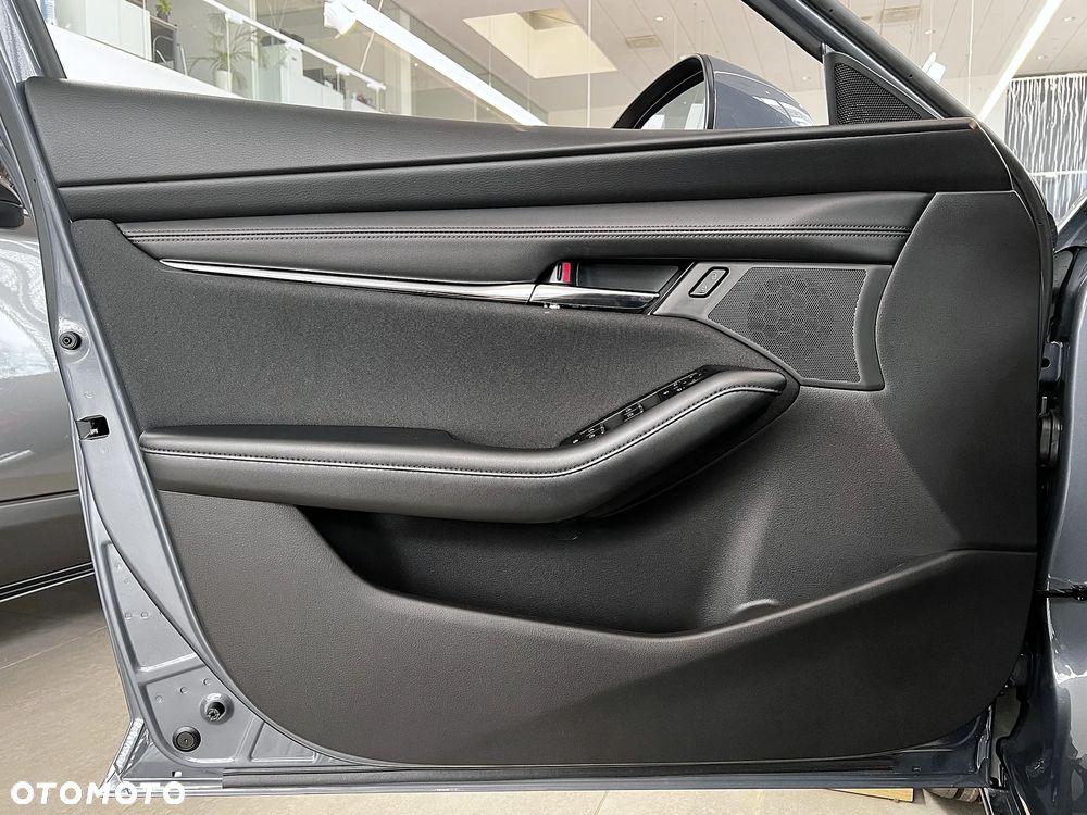Mazda 3 2.0 mHEV Centre-Line - 6