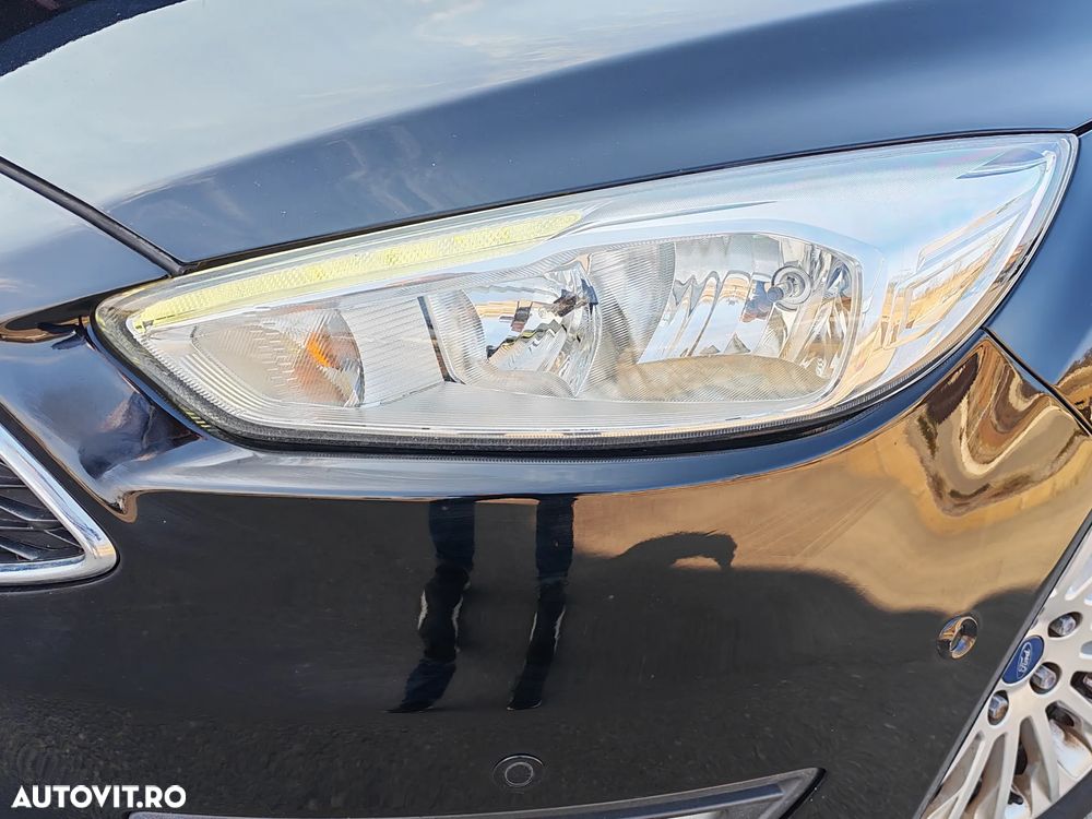 Ford Focus 1.5 TDCi DPF Start-Stopp-System Business - 13