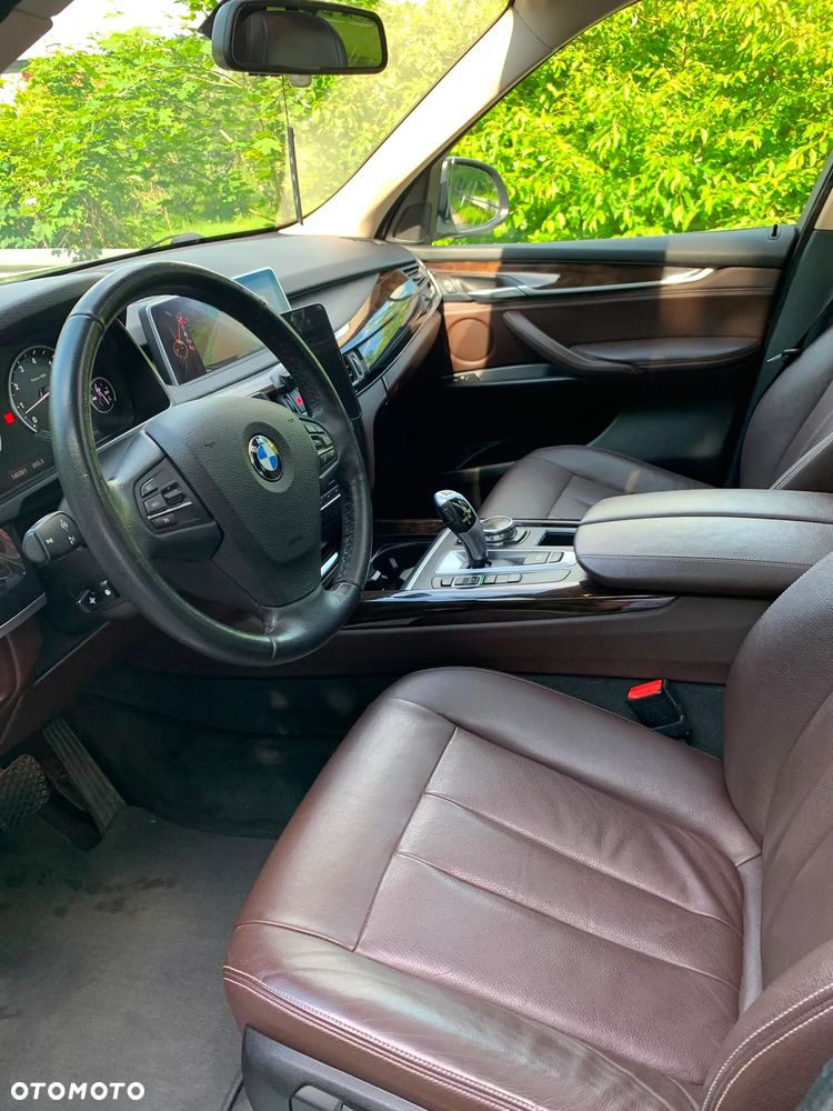 BMW X5 xDrive35i - 8