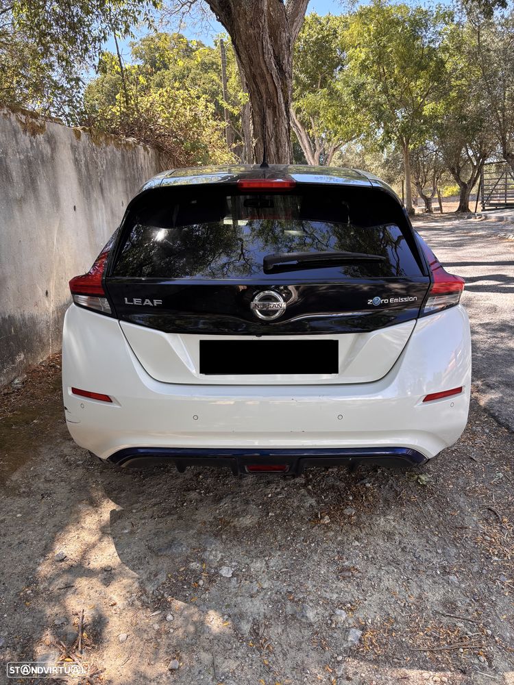 Nissan Leaf N-Connecta Two Tone - 4