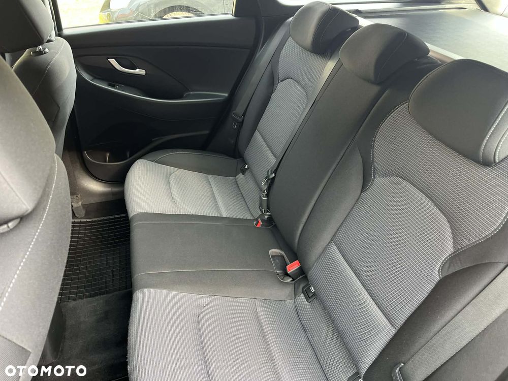 Hyundai i30 1.4 Style - 32