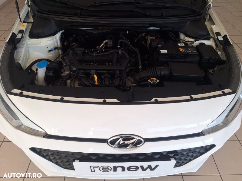 Hyundai i20 - 20