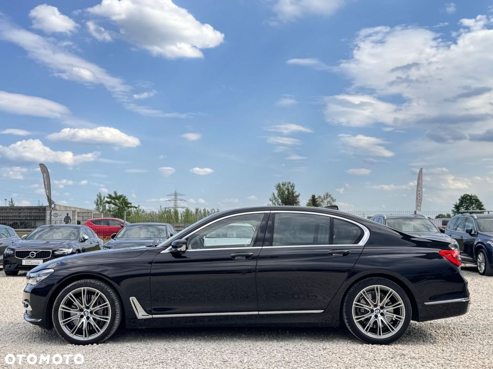 BMW Seria 7 - 8