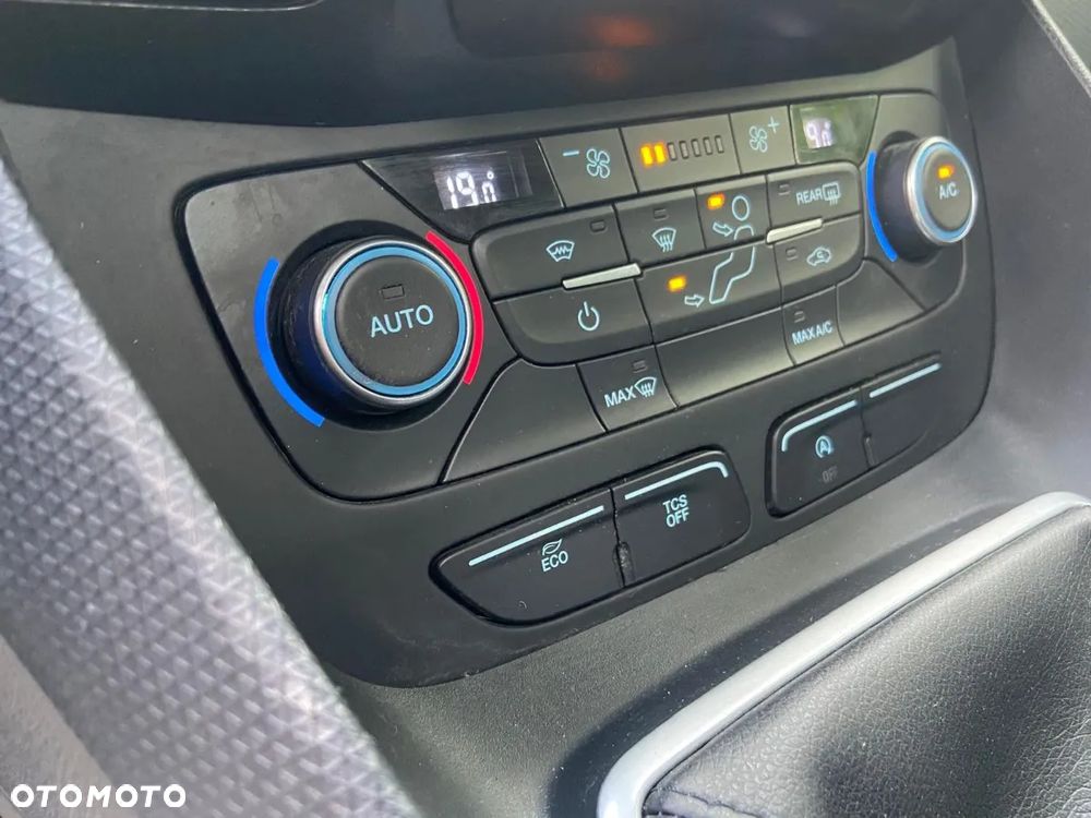 Ford Tourneo Connect 1.5 EcoBlue Trend - 28
