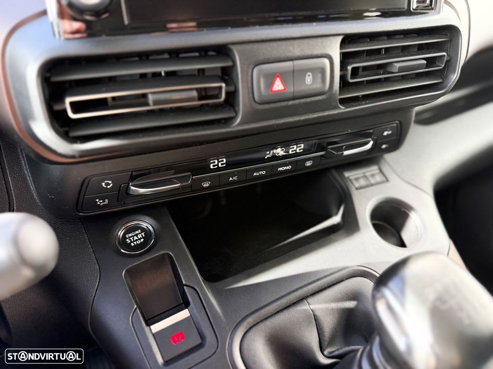Peugeot Rifter 1.5 BlueHDi Longa GT Line - 33