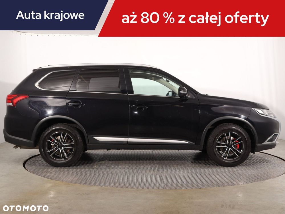 Mitsubishi Outlander - 8