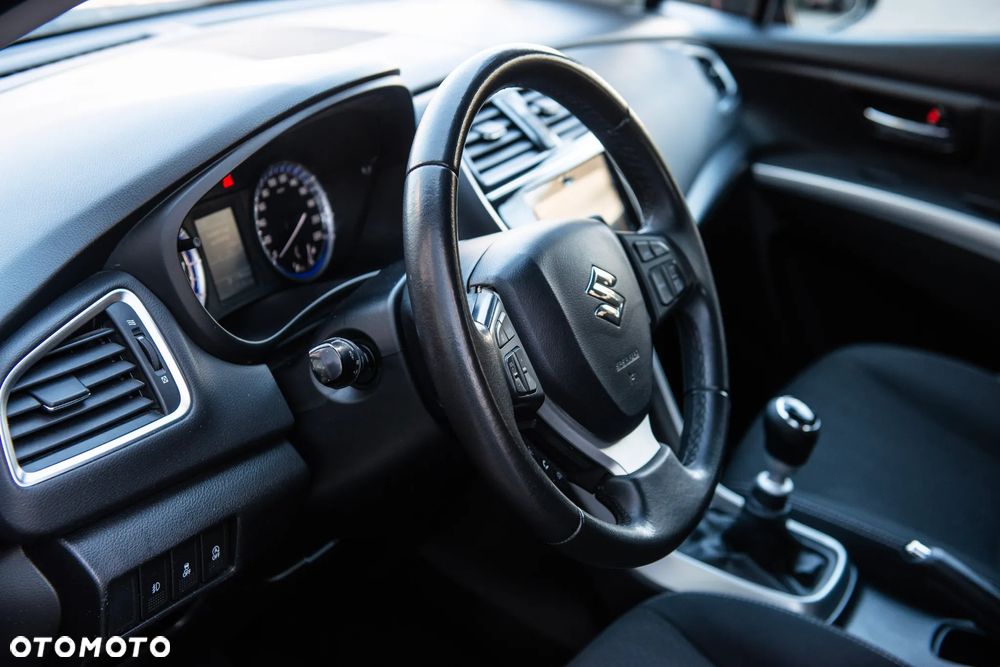 Suzuki SX4 S-Cross 1.4 Boosterjet Comfort - 19