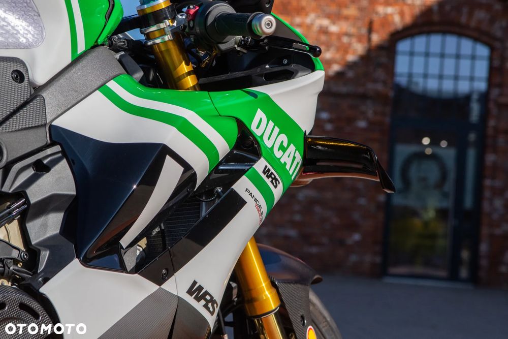 Ducati Panigale V4 - 17